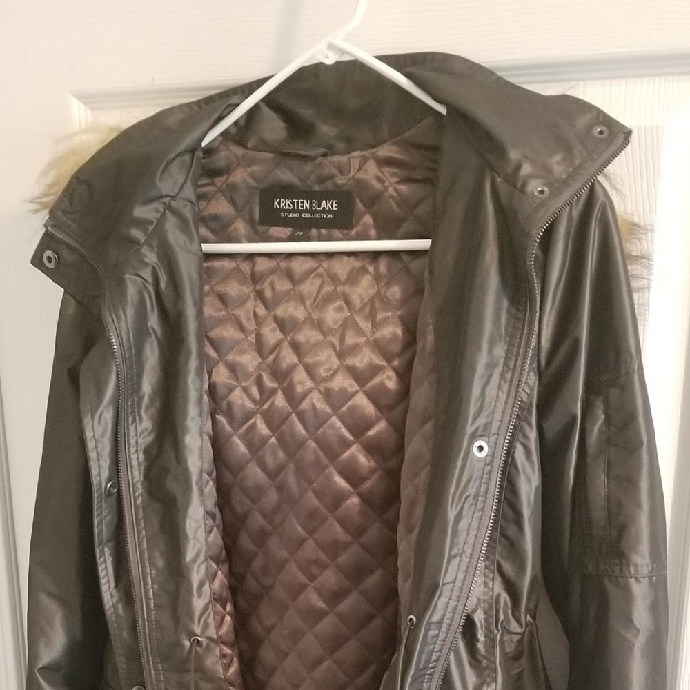 KRISTEN BLAKE Studio Collection Hooded Raincoat. Size P/S